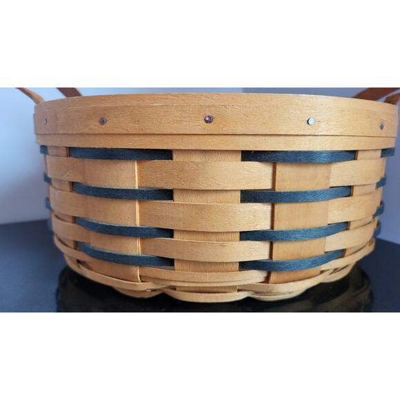 2000 Longaberger Basket Round Heartland Darning Basket 10"Rd x 4"H - Picture 9 of 16